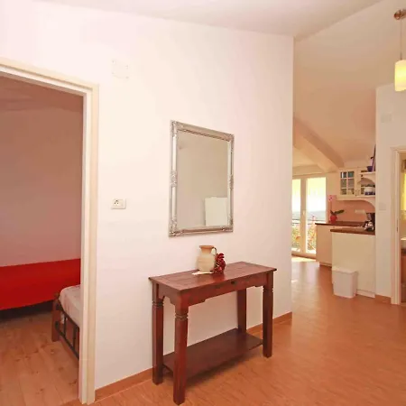 Gostinjska kuća Grbin 3*
